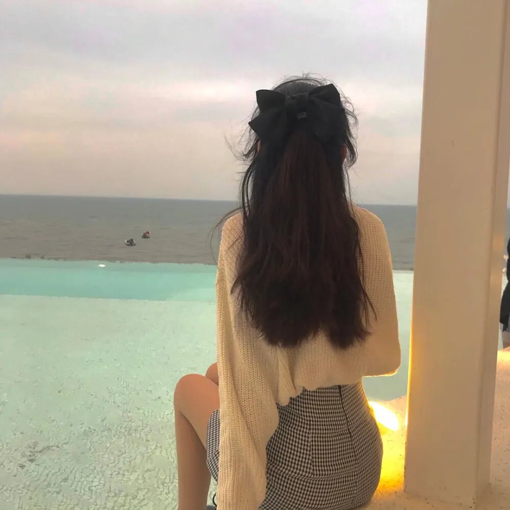 重生之后，我为女儿囤积了亿万物资